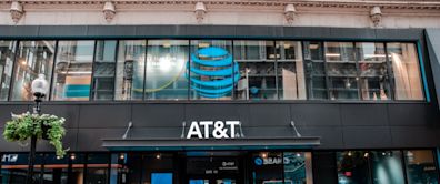 AT&T Q2 Earnings: Strong Wireless Net Adds, Higher Free Cash Flow, Stable Annual Outlook