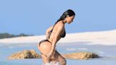 Kim Kardashian incendia las Islas Turcos y Caicos con su bikini