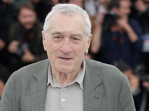 Robert De Niro’s Team Denies He Yelled at Pro-Palestinian Protestors, Explains What Happened