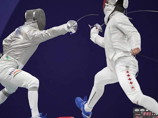 Historic Olympic streak ends in a shock upset as Hungarian fencer Aron Szilagyi is finally beaten - The Economic Times