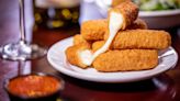 The Best Mozzarella Sticks In The US, According To Online Reviews