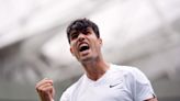 Carlos Alcaraz comienza su defensa de Wimbledon con una sufrida victoria ante el estonio Lajal