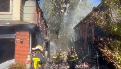 Two homes catch fire in Colorado's Highlands Ranch, another threatened