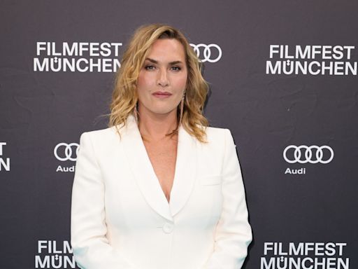 Kate Winslet refused to hide 'belly rolls' on movie set