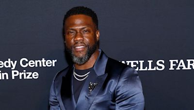 Kevin Hart brings ‘Acting My Age’ tour to Oakland