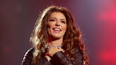 Shania Twain Nearly Unrecognizable As She Debuts Daring New Hair Color: 'Color My Hair, Do What I Dare!' | iHeartCountry...