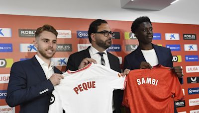 Lokonga, oficial y presentado: “Quiero escribir la historia del Sevilla”