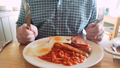 Expert warns of fry-up ingredients increasing risk of heart disease, diabetes and cancer