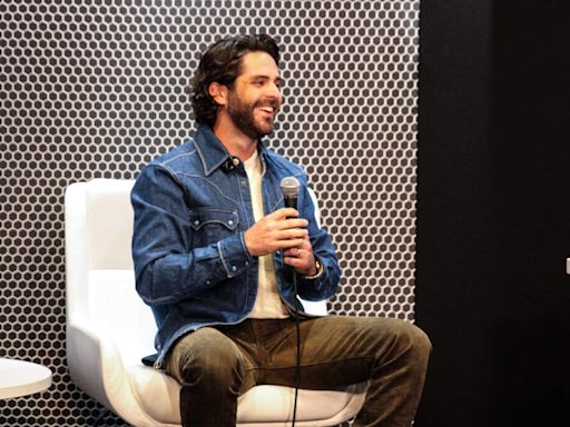 Thomas Rhett Just Quit Something He’s Been Doing Since His Teens | The Bobby Bones Show | The Bobby Bones Show