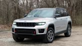 2022 Jeep Grand Cherokee Trailhawk Road Test Review | How far off-road are you going?