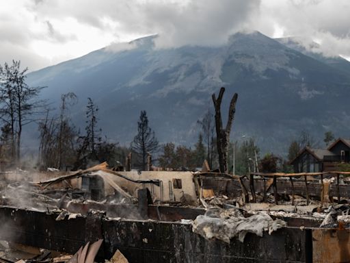 'A moving monster': How did the Jasper fire get so bad, so fast?