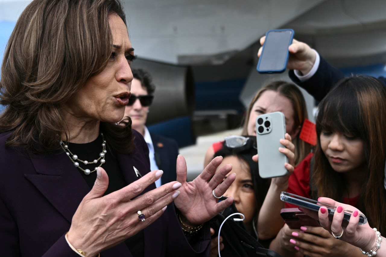 Gabrielle Giffords stumps for Kamala Harris in Pennsylvania as campaign for running mate takes shape