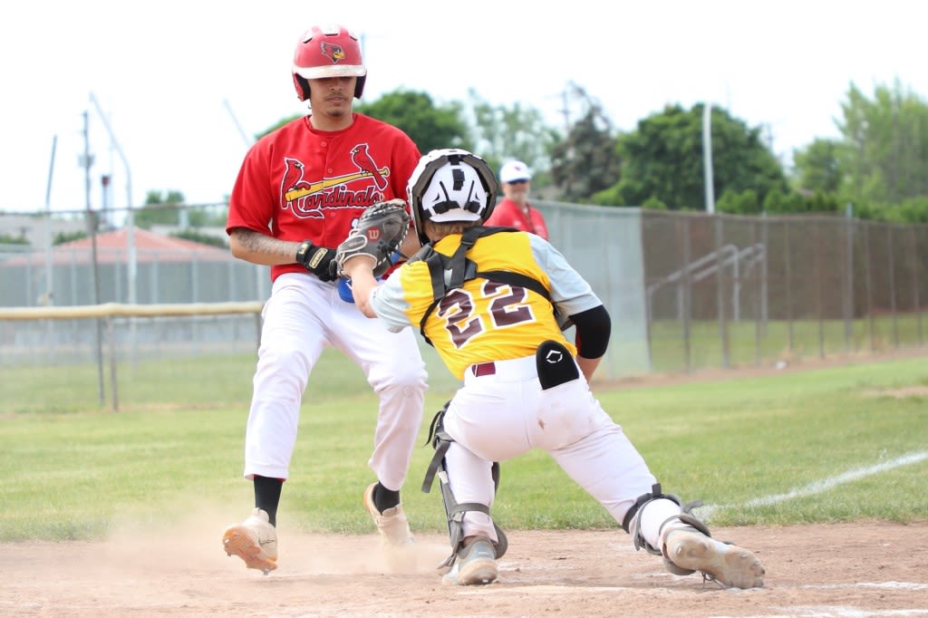 PHOTO GALLERY: Baseball – Melvindale vs Riverview