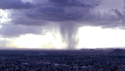 3,000 without power in the Phoenix area, flight delays at Sky Harbor