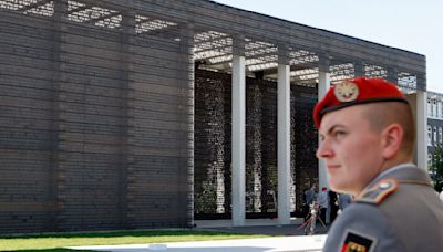 Parlamento de Alemania vota a favor de un día anual de los veteranos para honrar el servicio militar