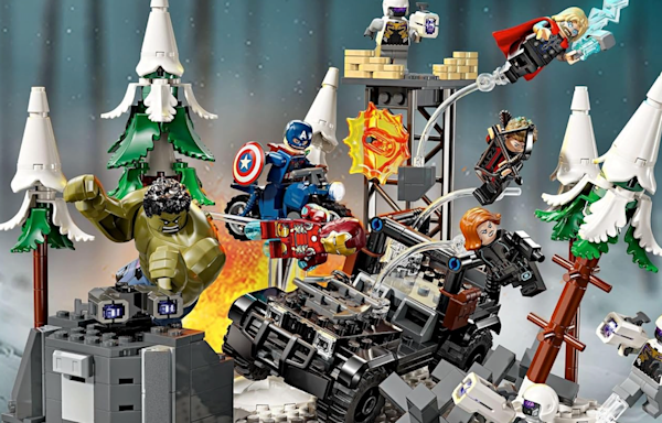 New Marvel Lego Set Recreates Avengers: Age Of Ultron's Opening Battle