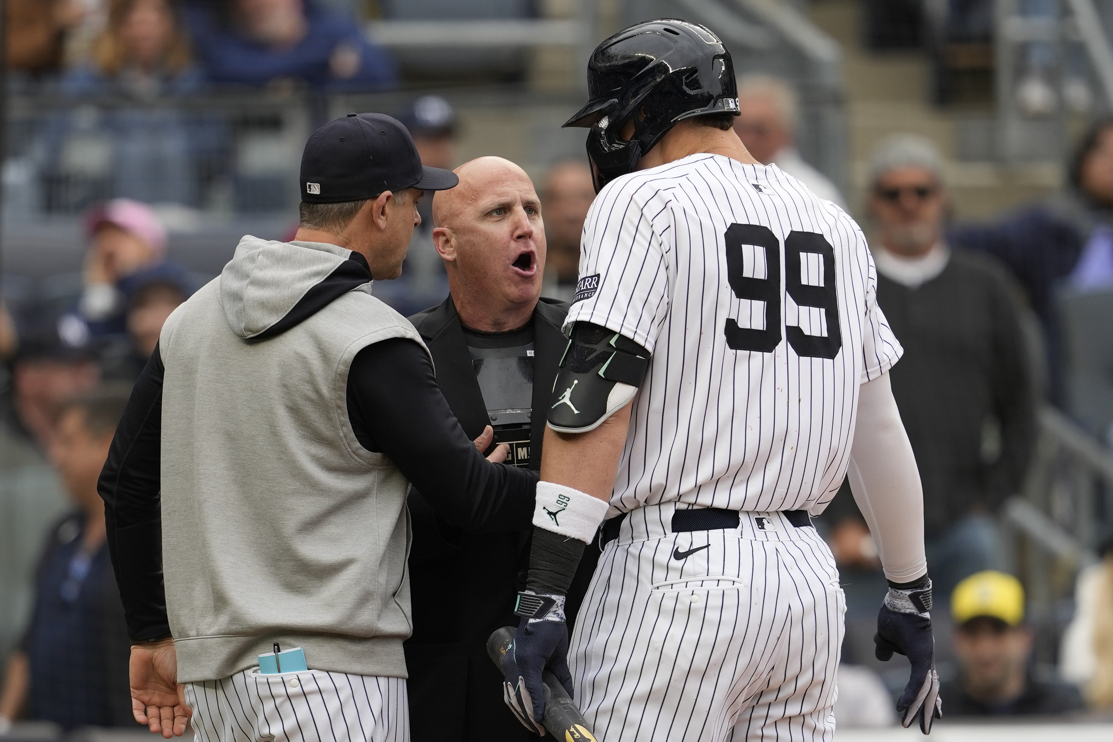 Aaron Judge tossed for 1st time, Rizzo hits 3-run homer as Yankees top Tigers 5-3