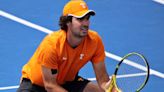 No. 9 Tennessee defeats Auburn for sixth consecutive win