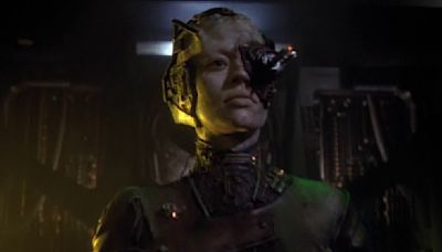 Star Trek: Voyager's Scorpion Was Almost A Direct First Contact Sequel - SlashFilm