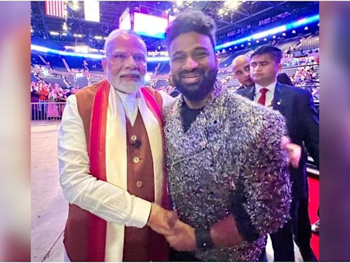 Pushpa composer Devi Sri Prasad meets PM Modi, hugs him at US event