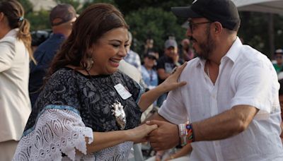 VIDEO Con unos pasitos de salsa, Clara Brugada encabeza El Gran Baile de la Victoria de la Cuarta Transformación | El Universal