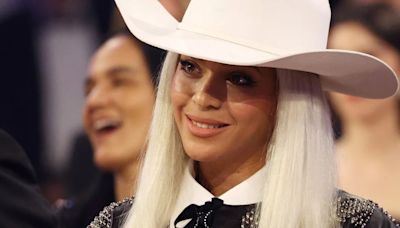 Beyoncé reveló el tracklist de su próximo álbum “Cowboy Carter”: Willie Nelson, Dolly Parton y más sorpresas en esta esperada producción