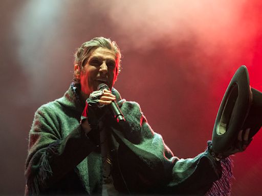 Jane’s Addiction core members release first new song together since 1990