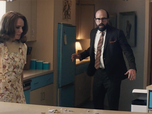 Brett Gelman Praises Natalie Portman for Going to a ‘Raw and Chaotic’ Place for ‘Lady in the Lake’