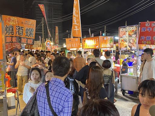 高雄台南10大景點｜漁光島看日落/花園夜市/日式千野村/百年樹屋