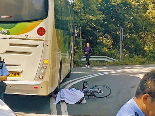 嶼南落斜疑失控撼旅遊巴捲車底 內地女單車網紅客死異鄉 | am730