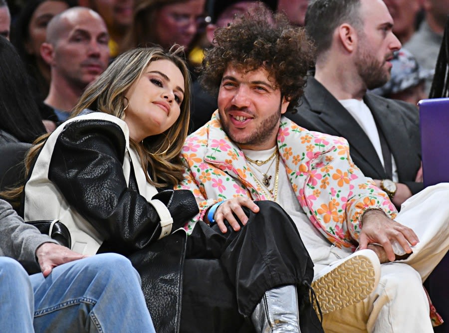 Selena Gomez Posts Sweet Benny Blanco Pic Amid Justin Bieber Baby News