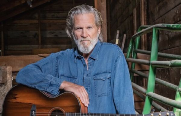 Jeff Bridges Didn't Think He'd Act After Cancer — Now He's Back on Set