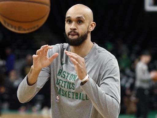 Brad Stevens on Celtics Extending Derrick White: 'Doesn't Feel Like Brain Surgery'