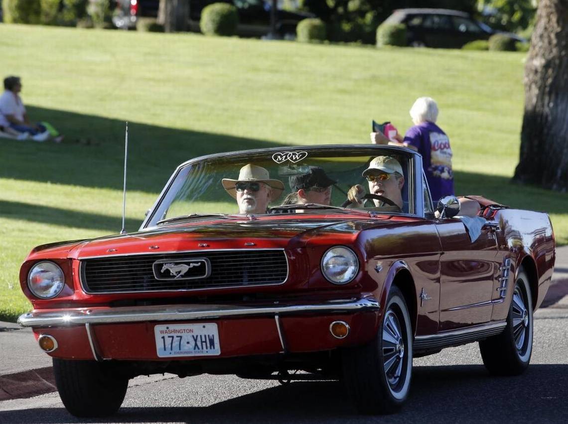 Gway to close Saturday for hot cars and Cool Desert Nights in Richland