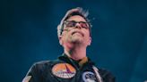 Weezer Live Photos: Rockers Play 'Blue Album' at Madison Square Garden