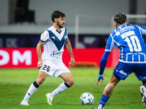 Agustín Bouzat, el comodín de Vélez que pasó de las burlas a la ovación y es figura