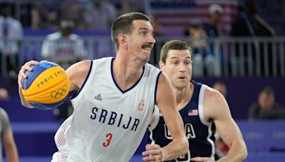 Jimmer Fredette, Team USA lose Olympic debut to Serbia