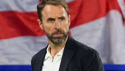 Man Utd ‘won’t pursue Southgate if Ten Hag axed with ex-Chelsea boss top target’