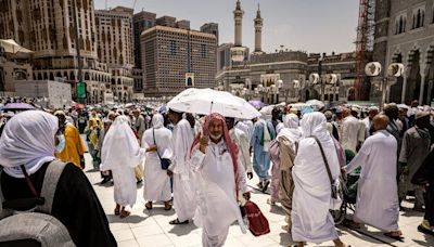 Soaring Temperatures and Profit Seekers Amplify Dangers on the Hajj