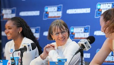 Longtime Stanford coach Tara VanDerveer retires after 38 seasons with the Cardinal