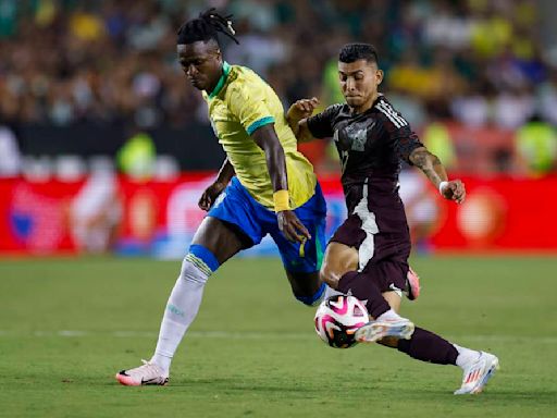 Ronaldinho Gaúcho le metió unos latigazos a la selección Brasil previo a la Copa América: “Está faltando garra, está faltando entrega, está faltando todo”