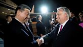 Tras su visita a Serbia, Xi Jinping llegó a Hungría para estrechar lazos con Orban