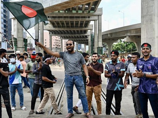 Bangladesh suspends job reservations after student protests