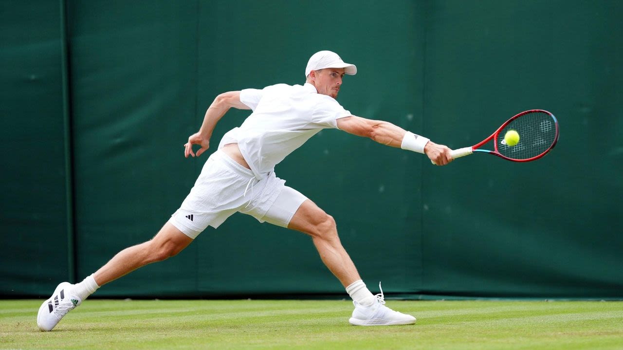 Billy Harris' tennis journey goes from Isle of Man to van life in Europe to Wimbledon