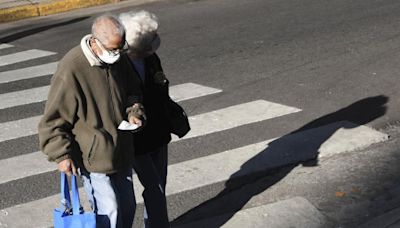 Vivir con la mínima: llegar a viejos, el drama de los jubilados en nuestro país