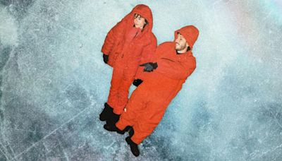 Las imágenes de Aitana y Sebastián Yatra en Akureyri que explican el motivo de su último viaje a Islandia