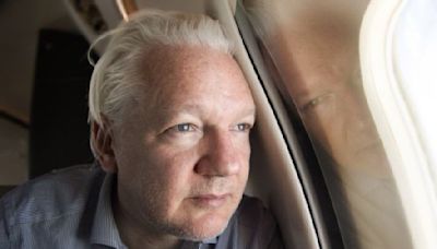 Julian Assange's $520K Flight Debt: Urgent Fundraising Campaign Launched