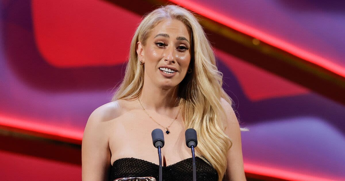 Stacey Solomon's four word response to Rob Beckett after BAFTA marriage swipe