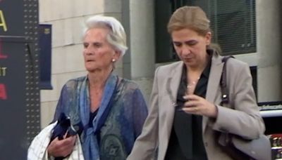 La infanta Cristina derrocha complicidad con Claire Liebaert, madre de Iñaki Urdangarin, en apoyo a su hijo Pablo