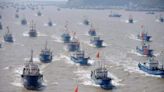 4個打50個! 菲國發「福利」鼓勵漁船前往黃岩島 4中海警船驅趕 設浮標阻擋